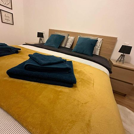 Le Cocon De L Eisch Hotell Eischen Exteriör bild